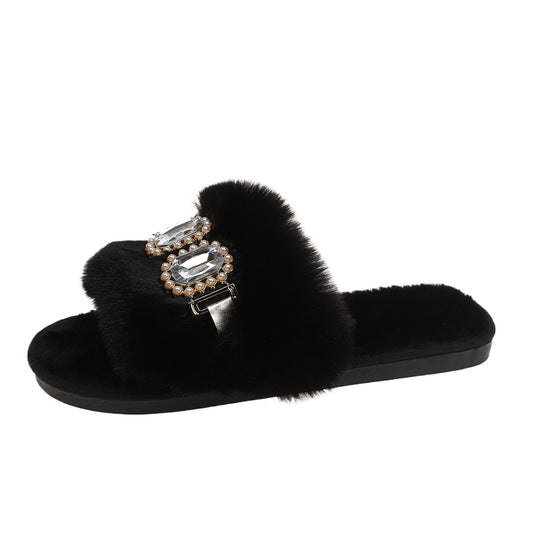 Fashionable fluffy slippers for women in a single color with stylish ‘diamond’ details